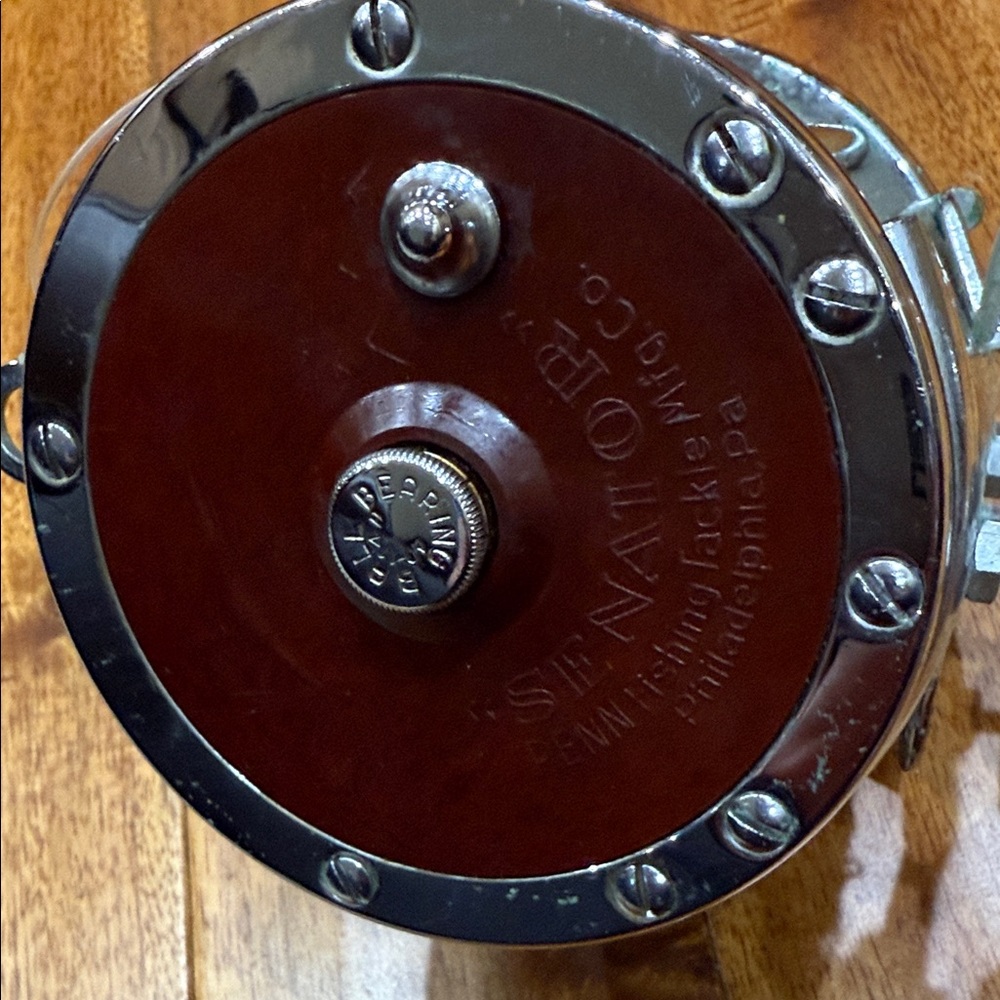 Vintage Penn Senator 114-H Fishing Reel - Picture 4 of 10